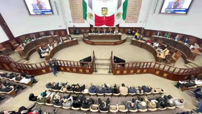 Presenta la CDHC su informe de actividades