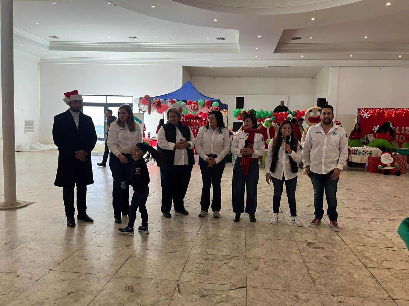 Posada Navideña Inclusiva Beneficia a Más de 500 Niños en Ciudad Acuña