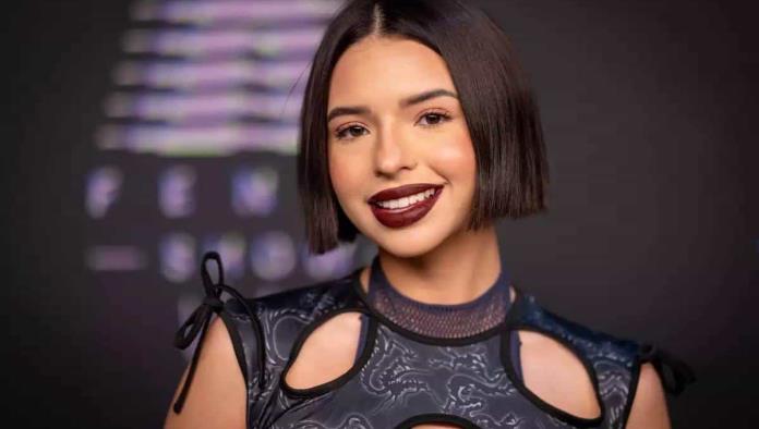 Ángela Aguilar revela cómo afronta el hate en redes sociales
