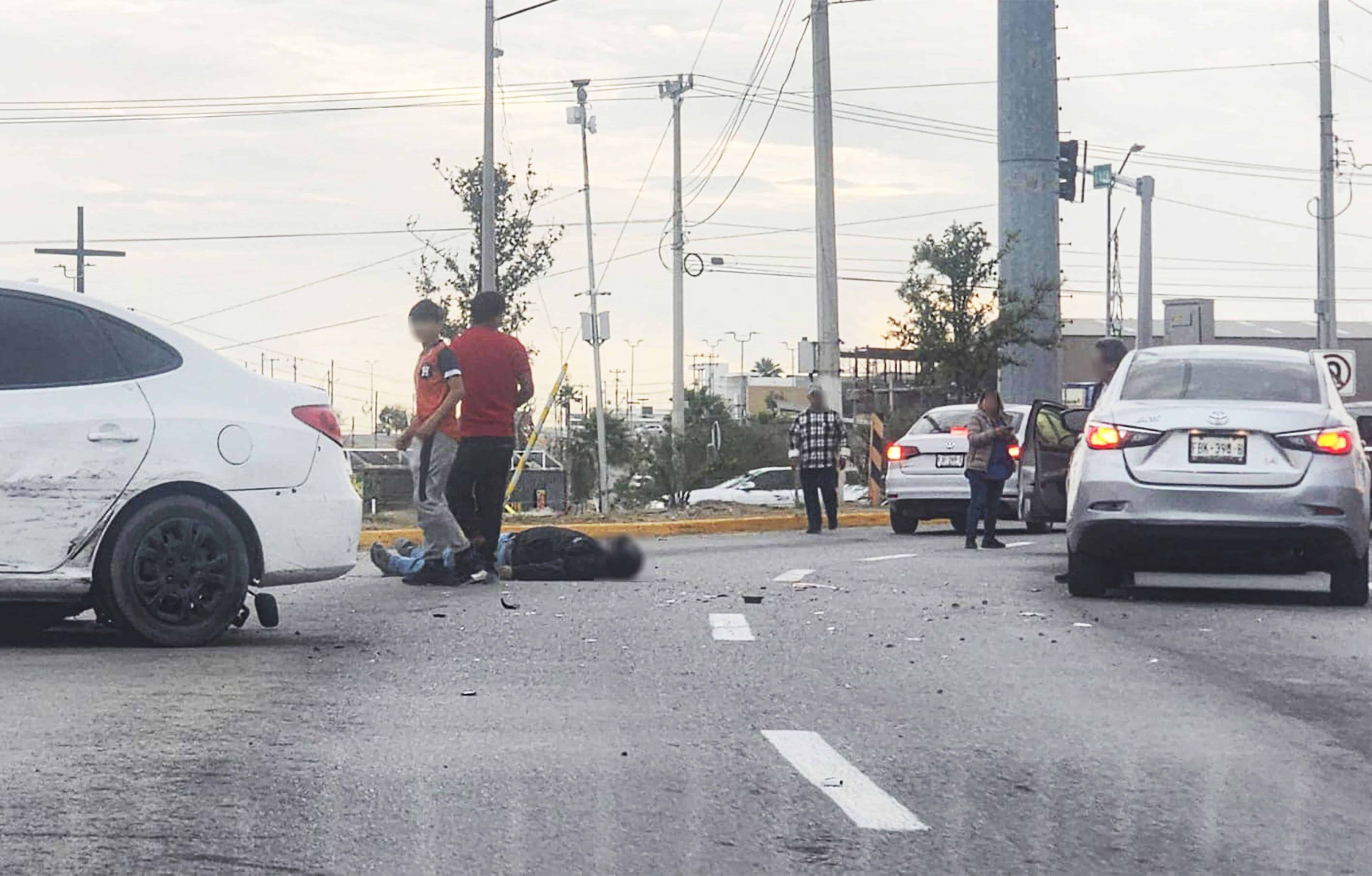 Accidente Vial en el Bulevar República Deja Motociclista Hospitalizado