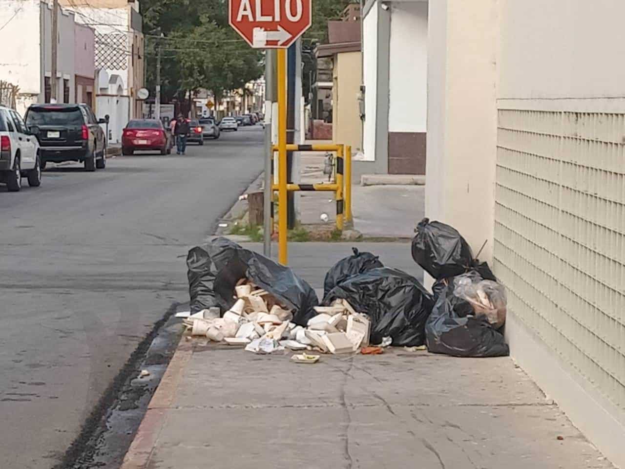 MUCHA BASURA Después de las Mañanitas a la Virgen de Guadalupe