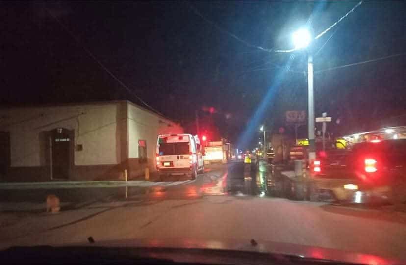 Incendio en el Asadero El Travieso en Zaragoza moviliza a cuerpos de emergencia