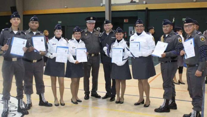 Reconocen a jóvenes del Pentatlón Deportivo Militarizado por su esfuerzo y crecimiento