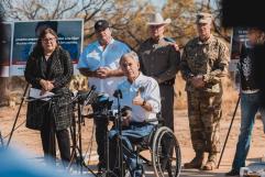 Gobernador Greg Abbott Presenta Su Plan de Seguridad Fronteriza como Modelo Nacional