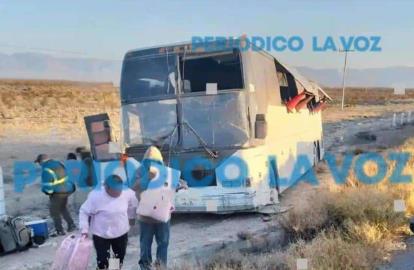 Camionazo en carretera San Pedro-Cuatro ciénegas deja dos fallecidos