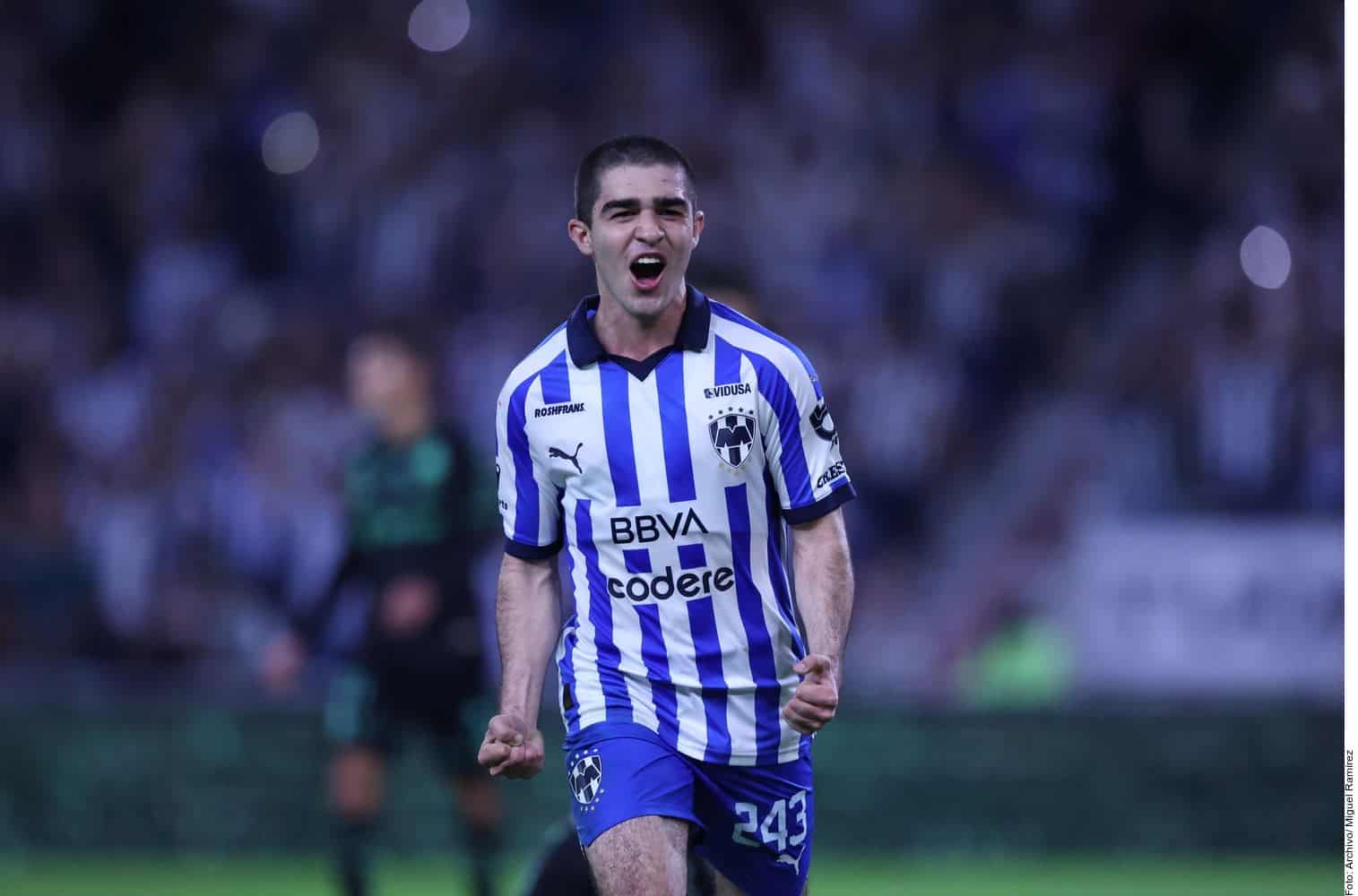 Es oficial, César Garza va a Escocia por un año 