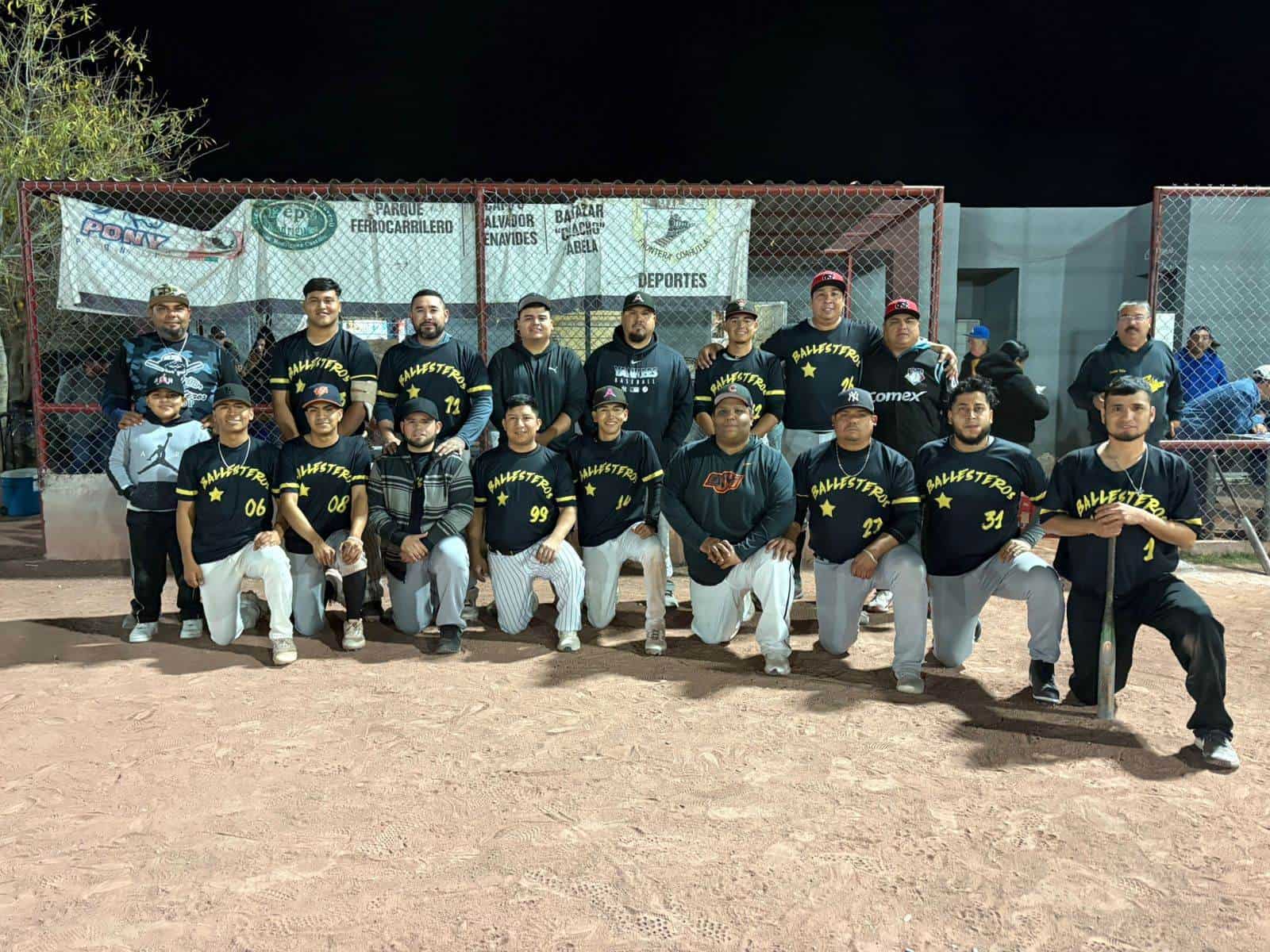 Ballesteros Shop se proclamó campeón en la Liga de Softbol “Carrucha” Arizpe.