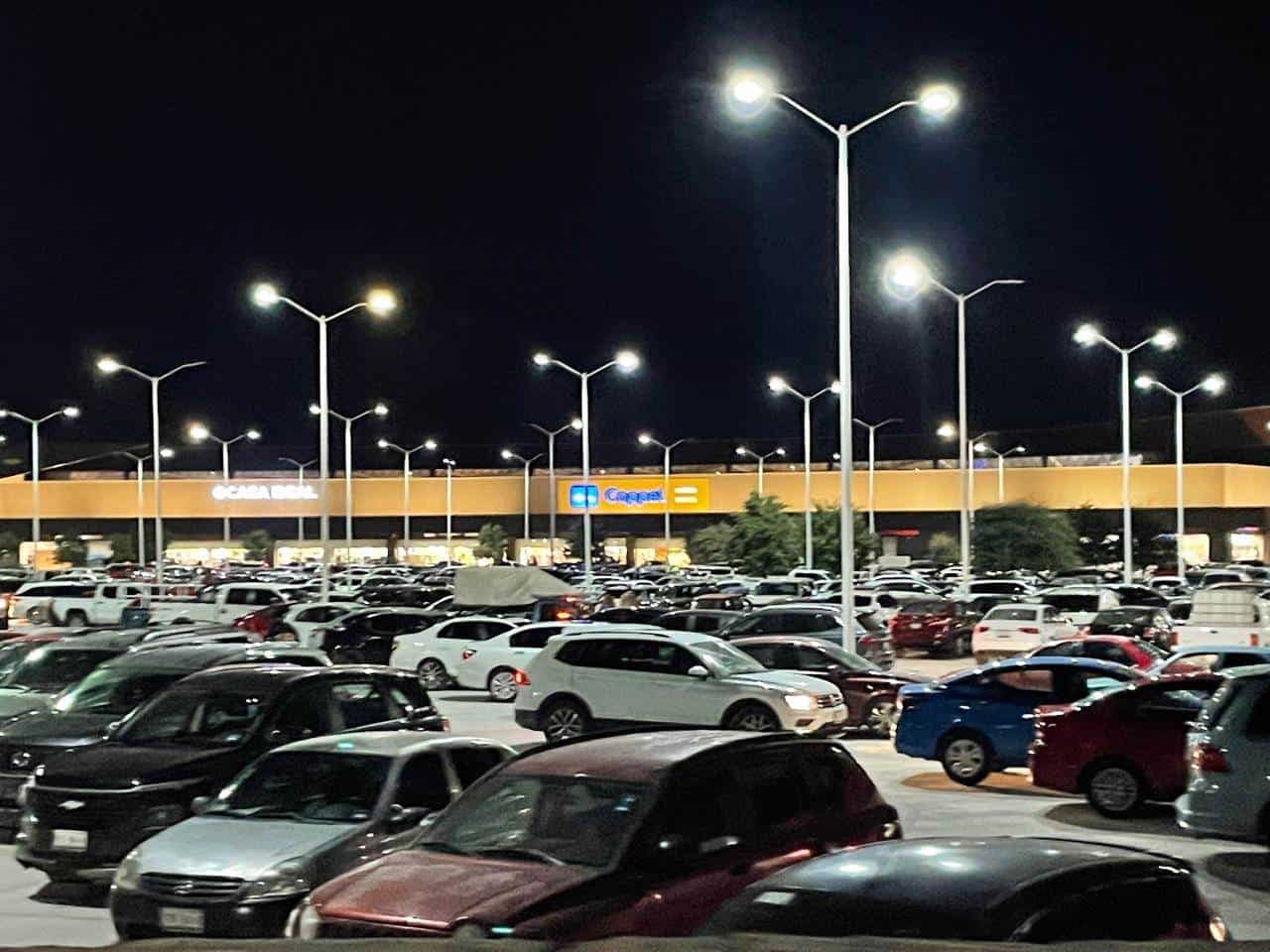 Compras de pánico saturan la zona dorada de Monclova