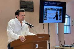 Regidor priista rinde informe de trabajo