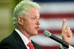 Hospitalizan a Bill Clinton