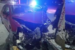 Accidente por alcohol en Ciudad Acuña: Conductor impacta carga de concreto