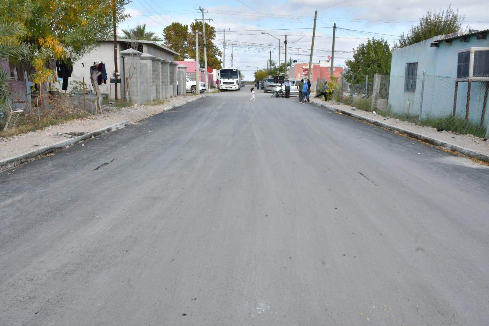 Entregan obras de pavimentación en diversos sectores de Nava