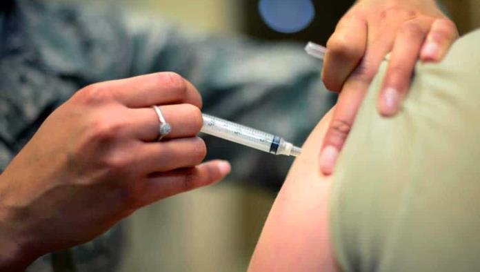 Avanza campaña de vacunación contra la influenza