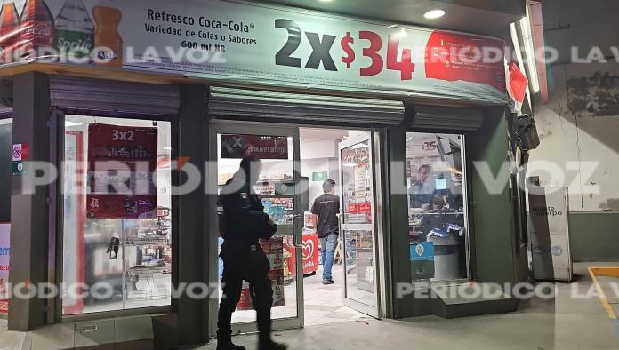 Asalta encapuchado tienda con picahielos