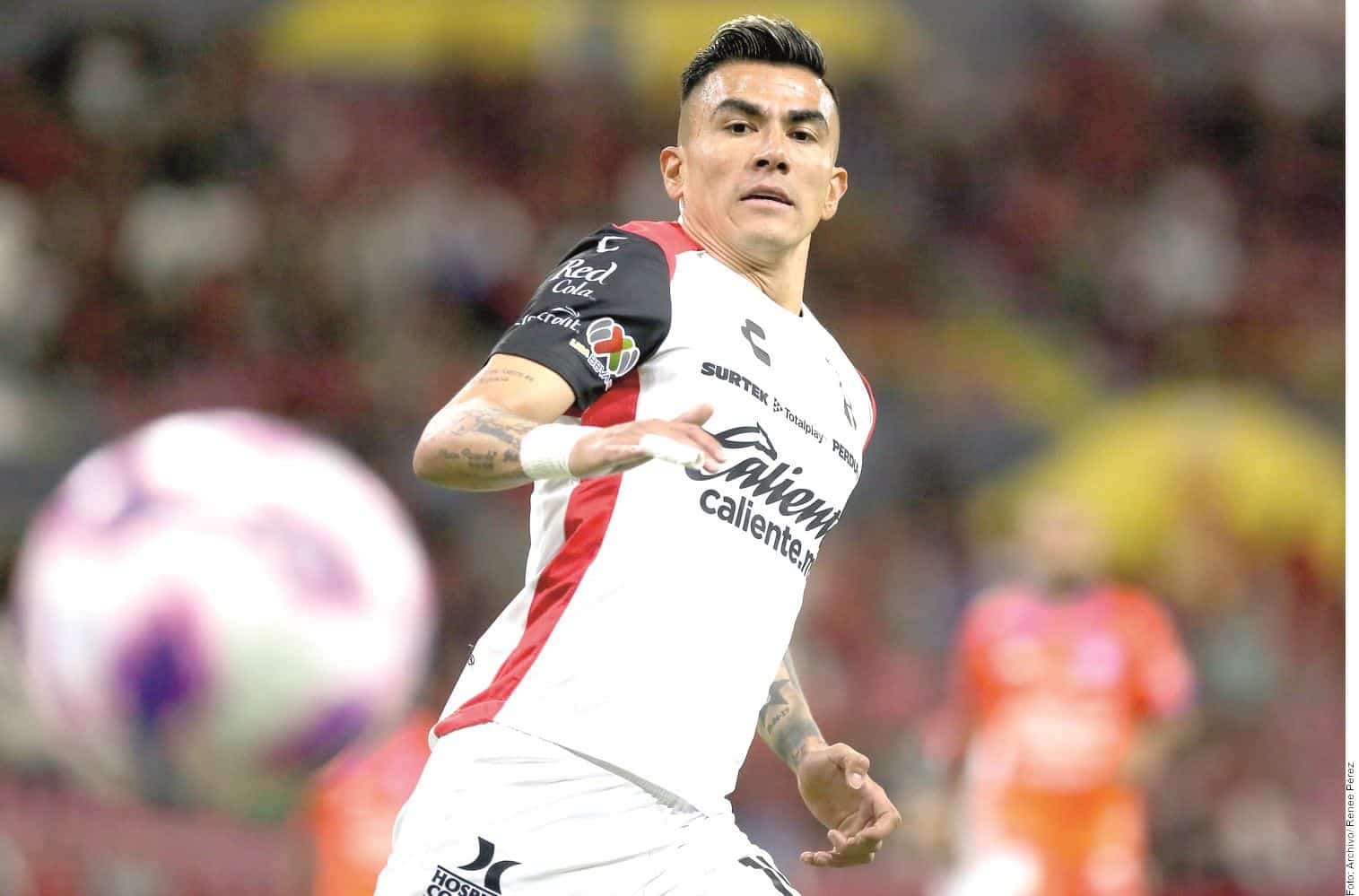 Llega Hueso a los Rayados 