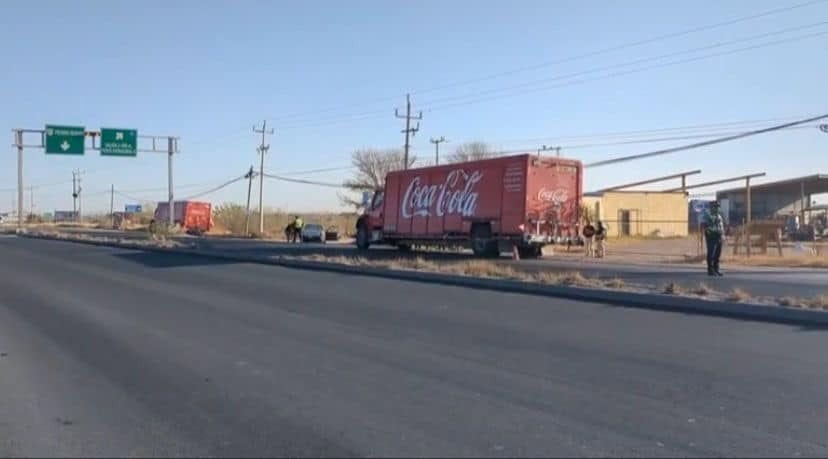 DE NO CREER: Carrerita" entre camiones de Coca Cola deja heridos y pérdidas materiales