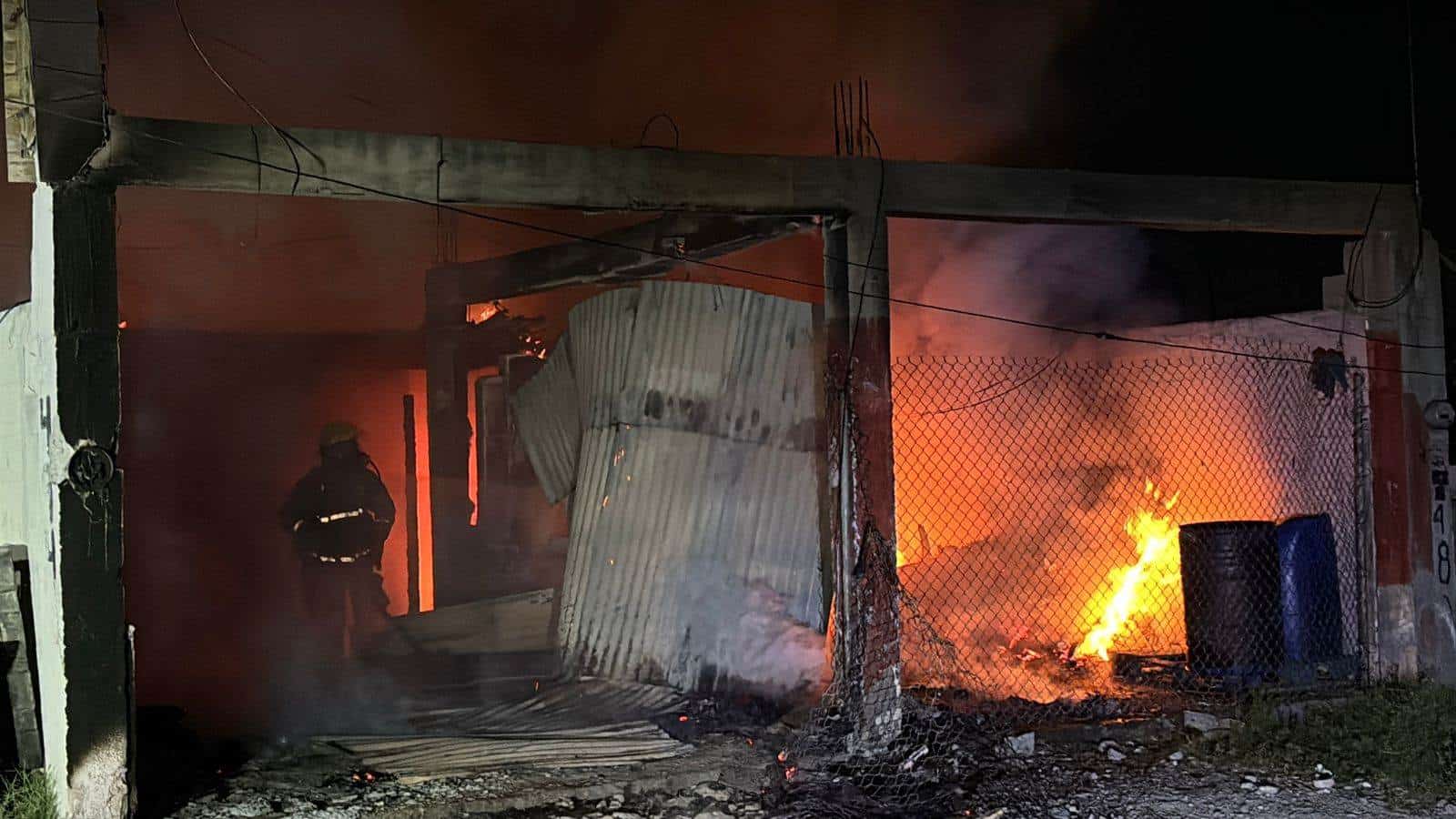 Termina pelea con incendio