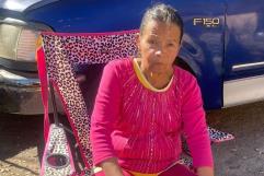 Mujer extraviada regresa al lado de sus familiares