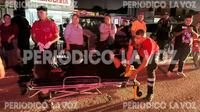 Se lleva de ´corbata´ a abuelita y su nieto Se lleva de ´corbata´ a abuelita y su nieto
