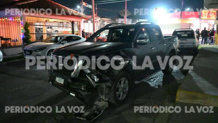 Se lleva de encuentro a motociclista
