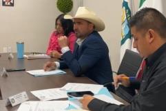 Alcalde de Nava Iván Ochoa presenta equipo y refuerza seguridad en su primer Cabildo