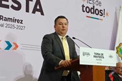 Oscar Rios toma protesta como presidente municipal de san juan de sabinas