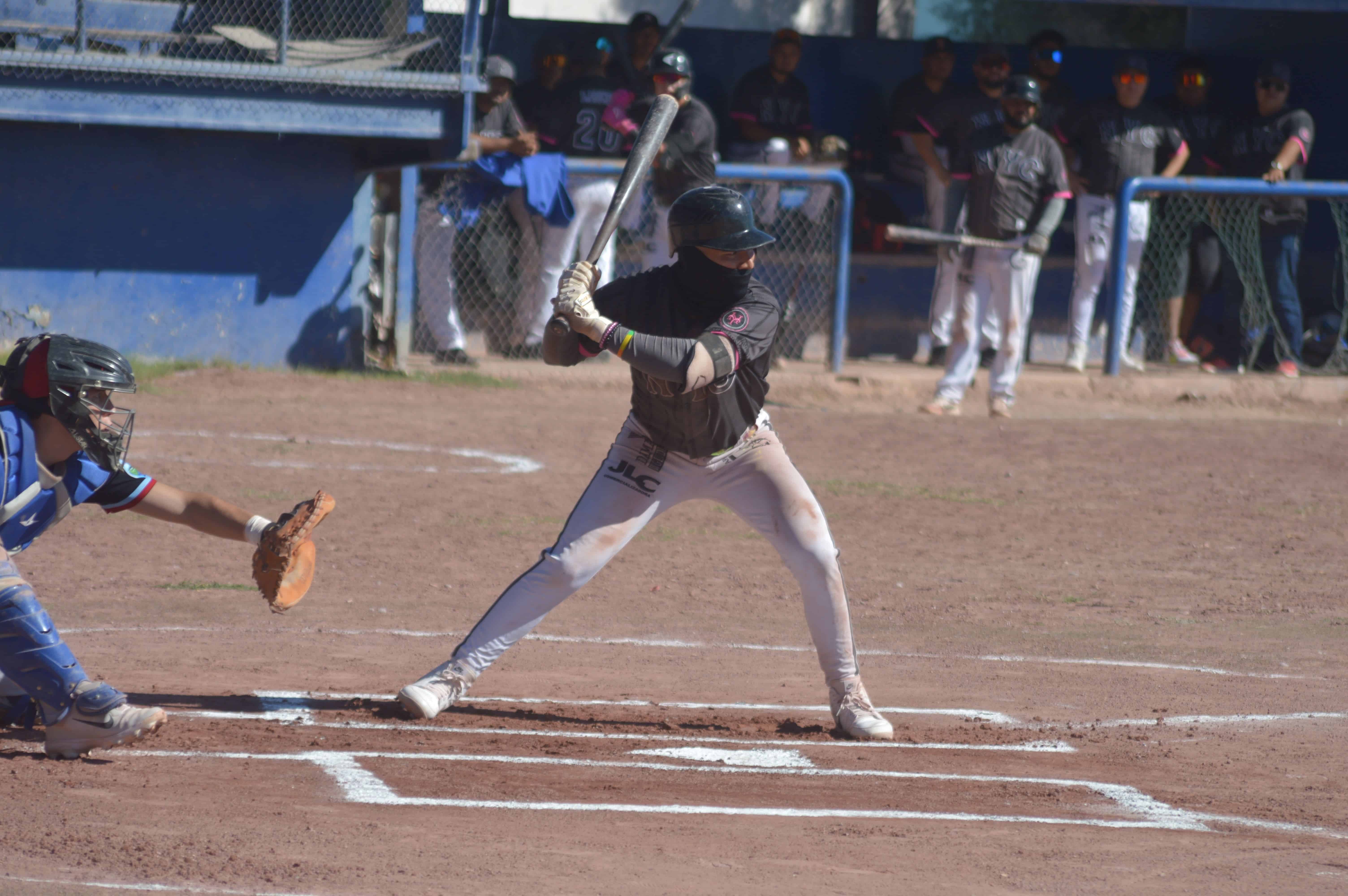 Uriel mena, Rolando Mena, Raymundo Arauza, Evaristo Mena Jr. y Brayan Hernández, entre los bateadores más certeros en playoffs.