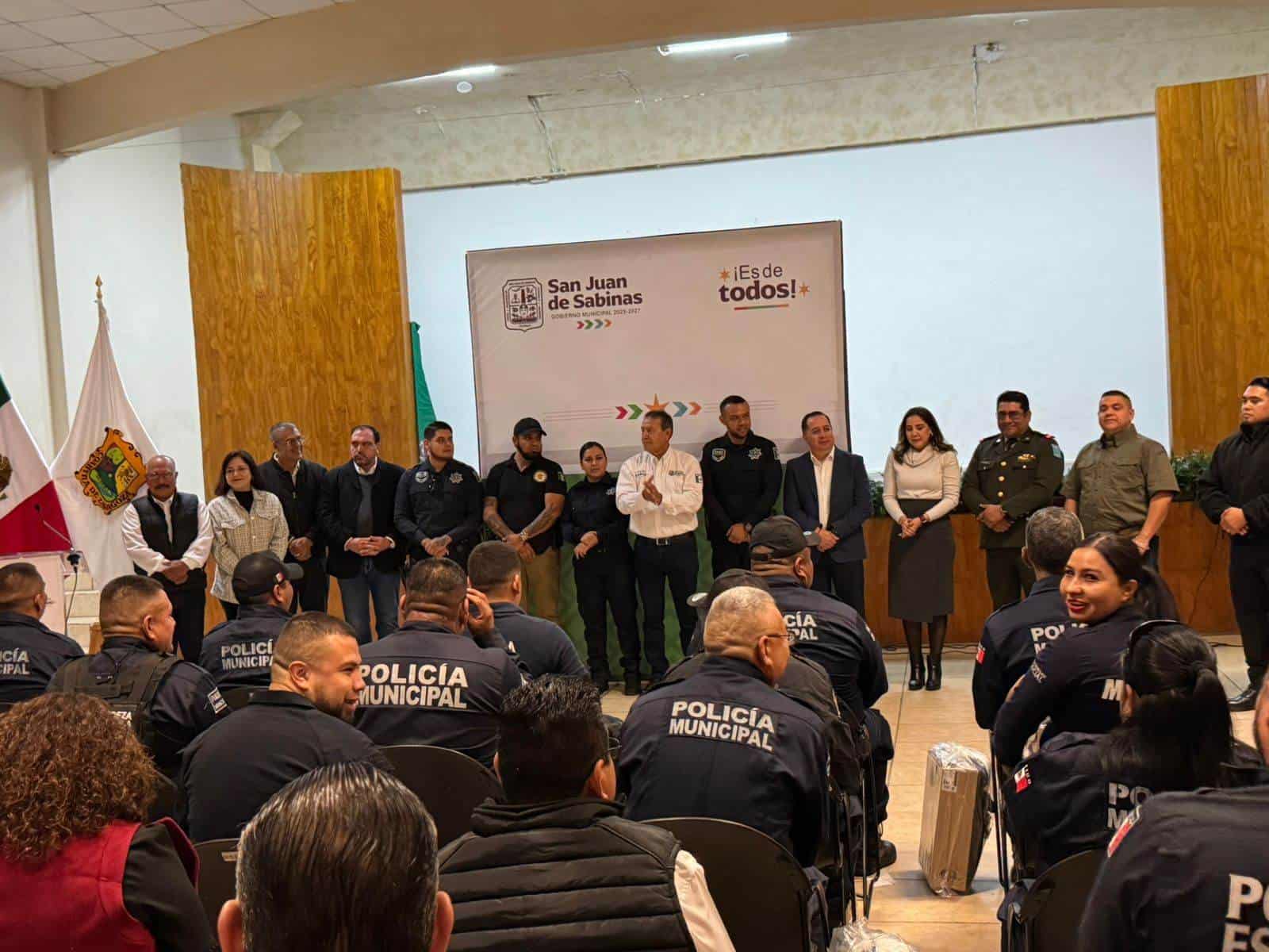 Anuncia Oscar Ríos incremento en sueldos para Policías en SJS