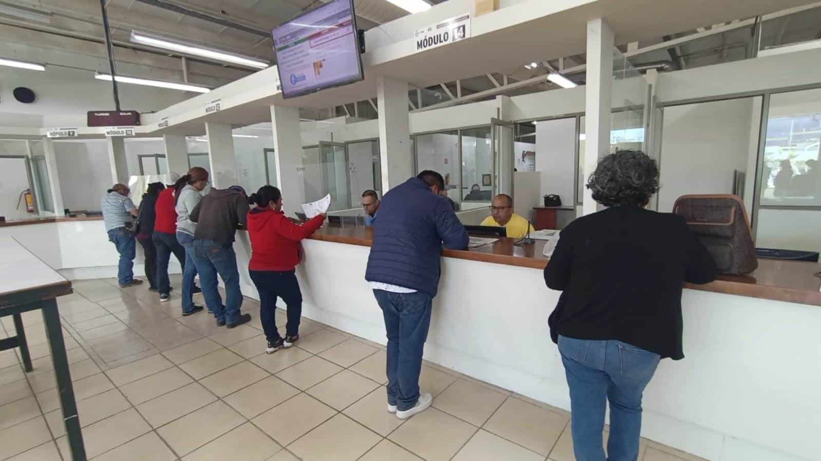 Se regulariza el proceso para el pago de derechos de control vehicular.
