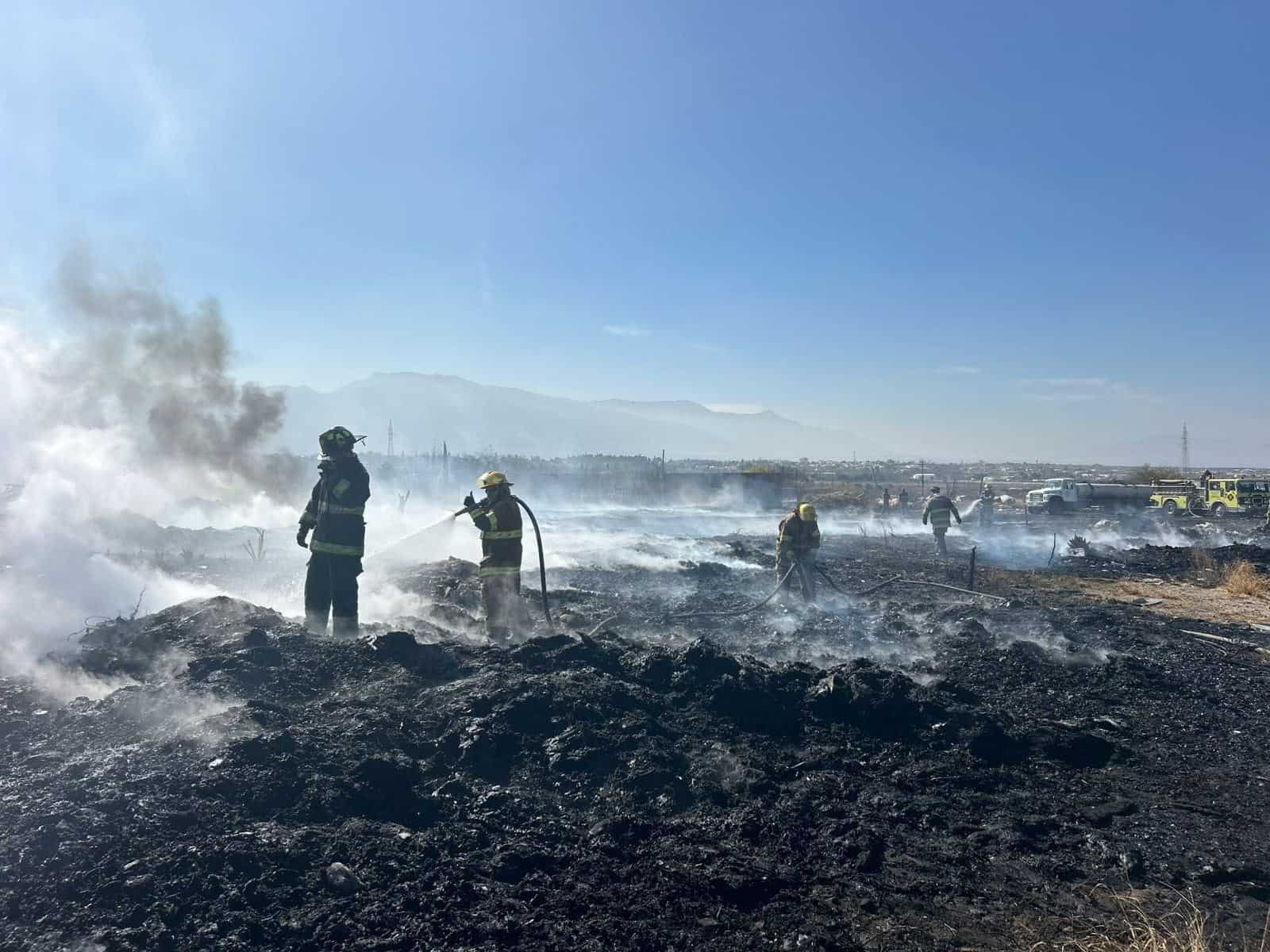 Se incendia recicladora clandestina