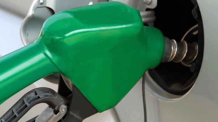 Sheinbaum niega gasolinazo: Apunta a sexenios anteriores Sheinbaum niega gasolinazo: Apunta a sexenios anteriores