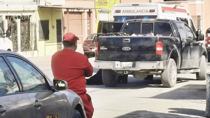 La mata infarto fuera de su casa