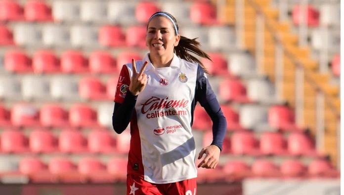 Golea Chivas femenil a Necaxa; alcanza Licha a Katy Martínez 