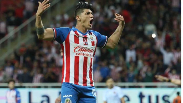 Alan Pulido será el segundo refuerzo de Chivas 