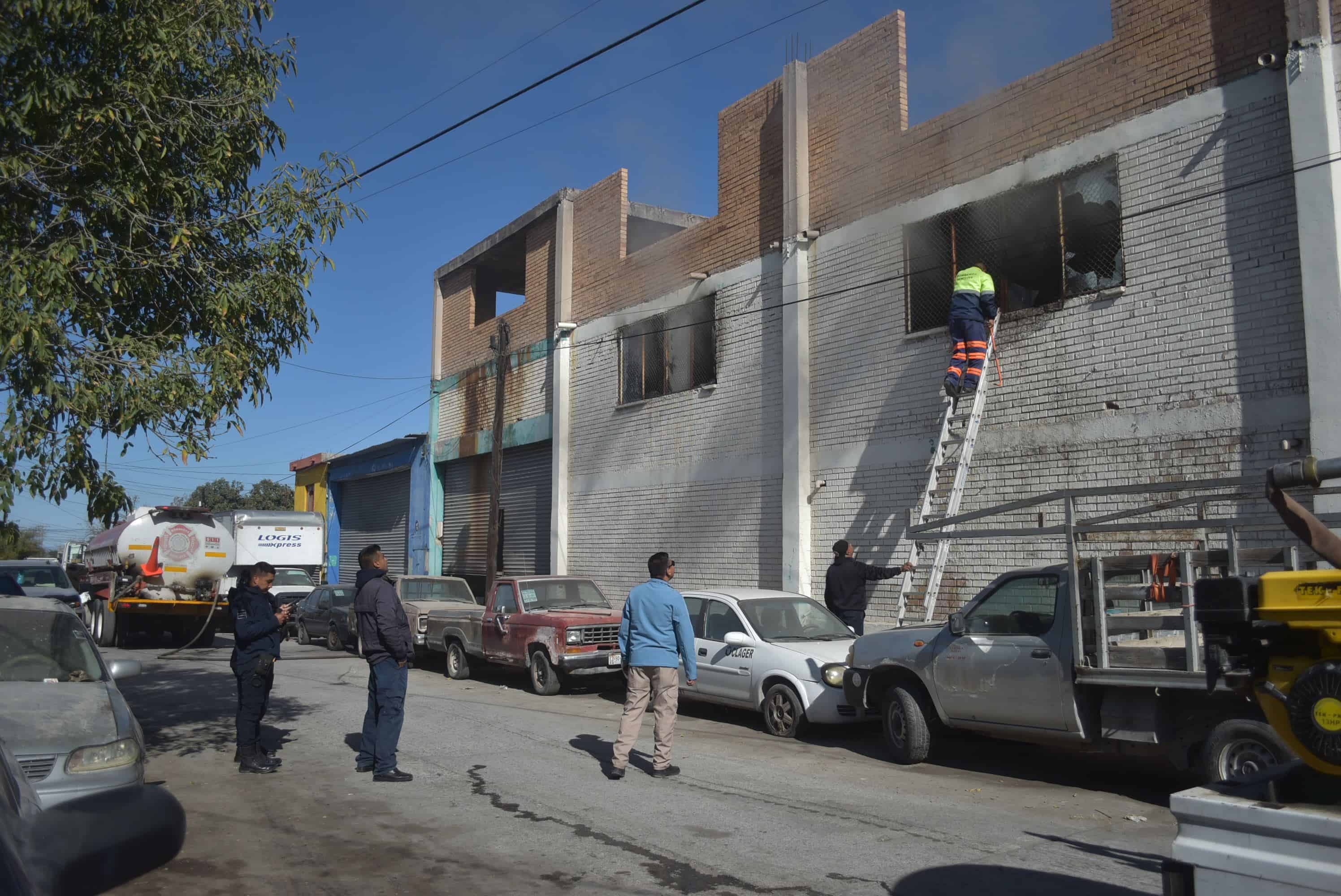 Provoca indigente incendio en bodegas