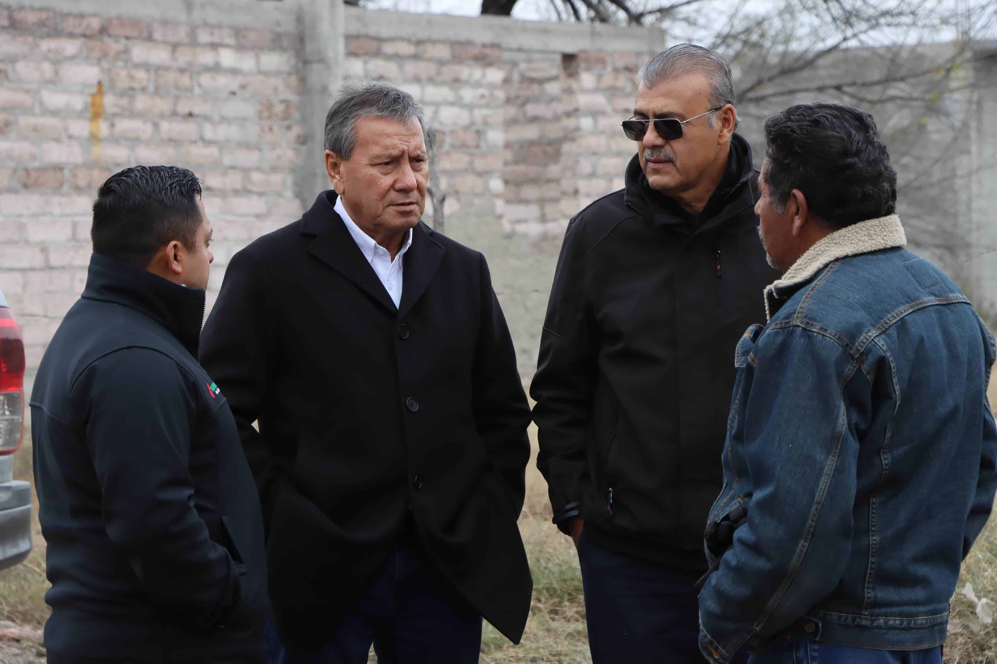 Supervisa Óscar Ríos obra de pavimento