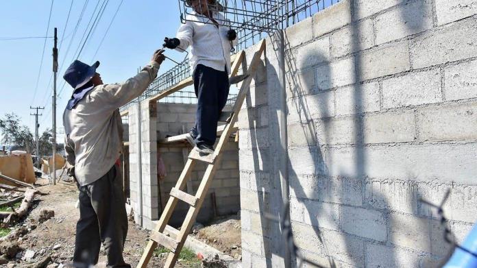 En peligro constructores por reforma a INFONAVIT