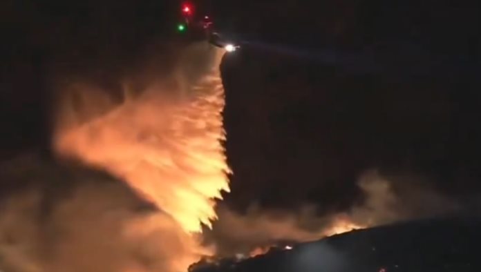 Incendios en Los Angeles amenaza a Hollywood