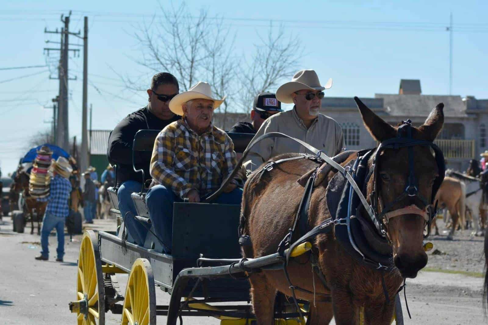 Todo listo para la Cabalgata de Zaragoza 2025