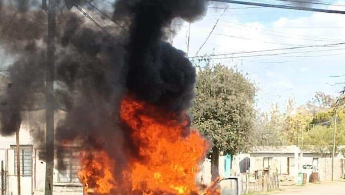 Incendio convierte a Tsuru en cenizas