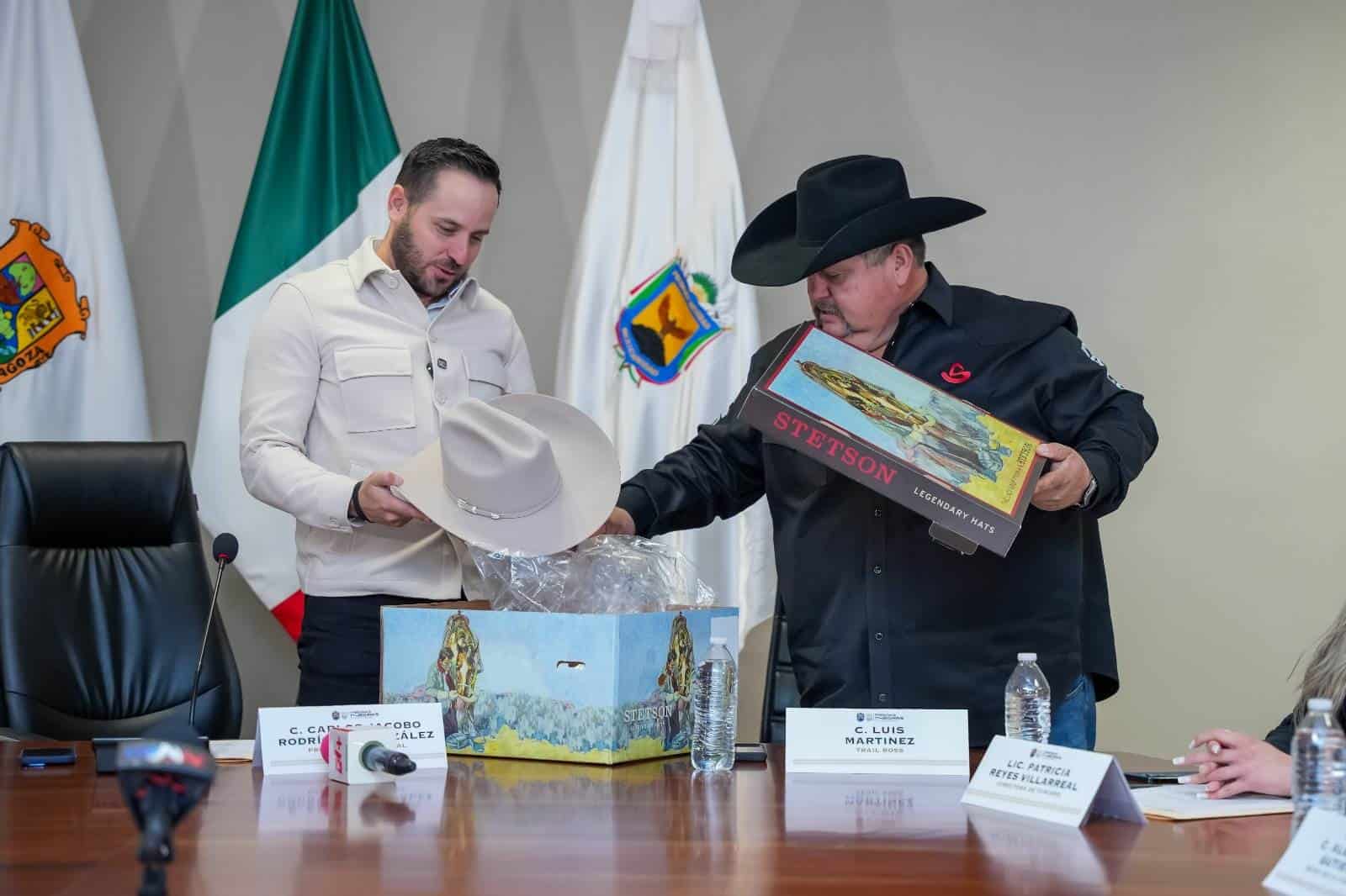 Anuncian Cabalgata ´"Grande" para Celebrar su 25 Aniversario