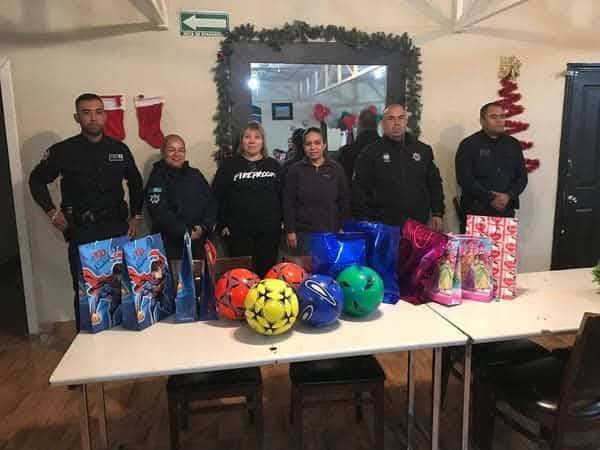 Mando Coordinado de Nava Reparte Juguetes y Roscas de Reyes Mando Coordinado de Nava Reparte Juguetes y Roscas de Reyes