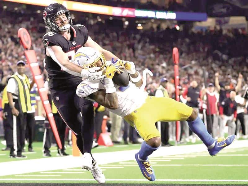 Chargers consiguió el primer boleto a la Ronda Divisional de los Playoffs de la NFL 2025.