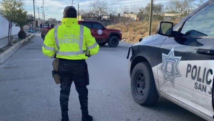 Hombre de 57 Años Fallece en la Calle Nísperos