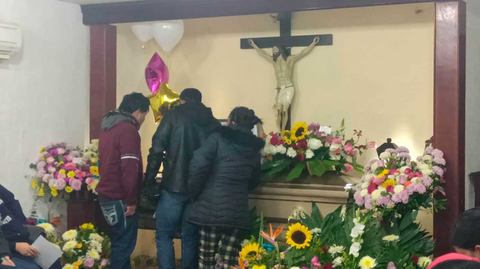 Familiares de Rosalva Michelle presentarán demanda por negligencia médica.