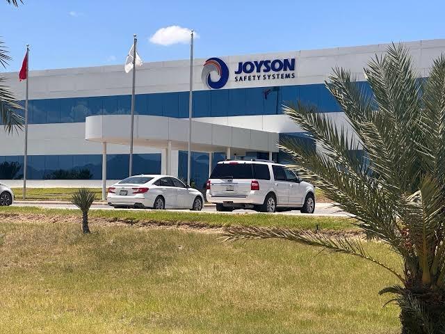 Despedidos más de 300 trabajadores de Joyson Safety System por pérdida de contrato