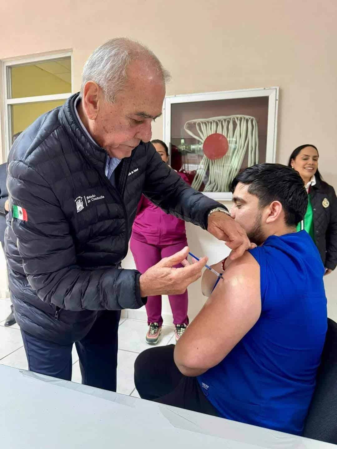 Impulsan vacunación y planeación en el Hospital General de Allende