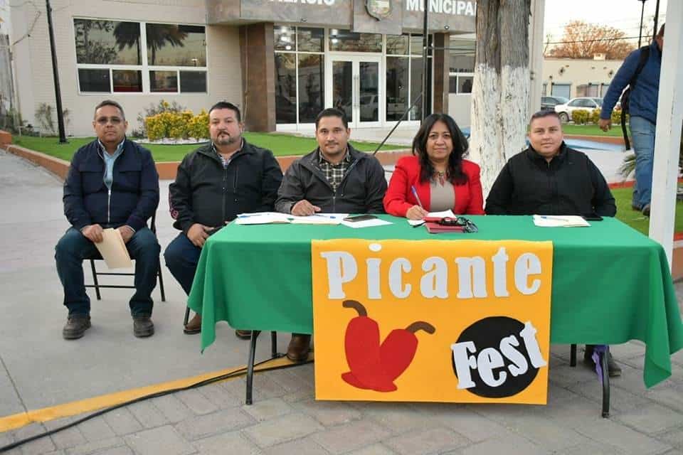 Realizan con Éxito el Primer Festival de Salsa Picante "Sin Rajaderas"