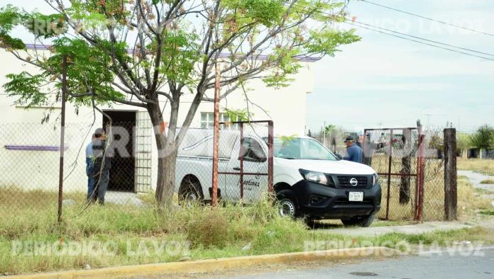 Halla muerto a su hermano