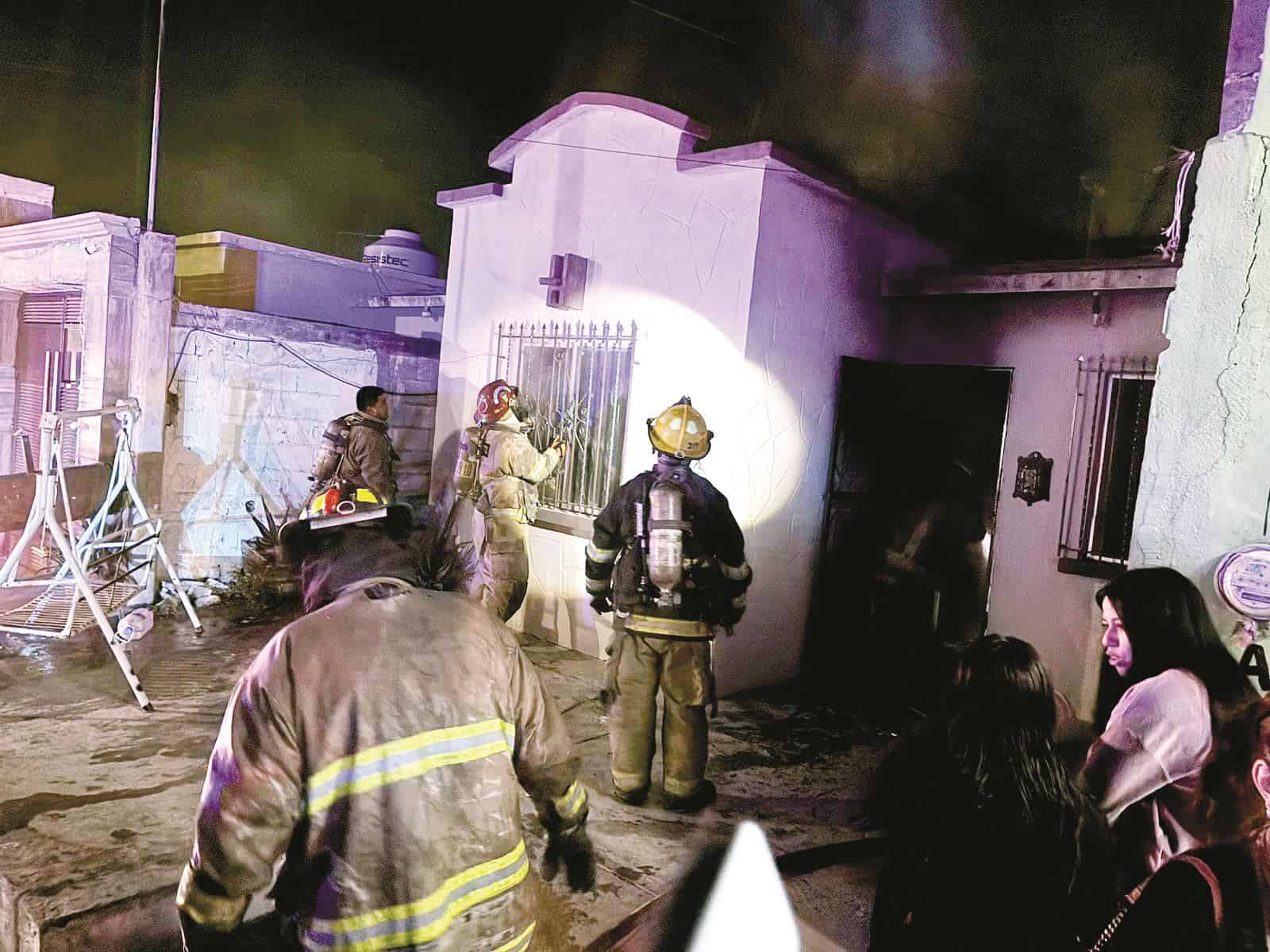 Se le quema casa al estar en velorio